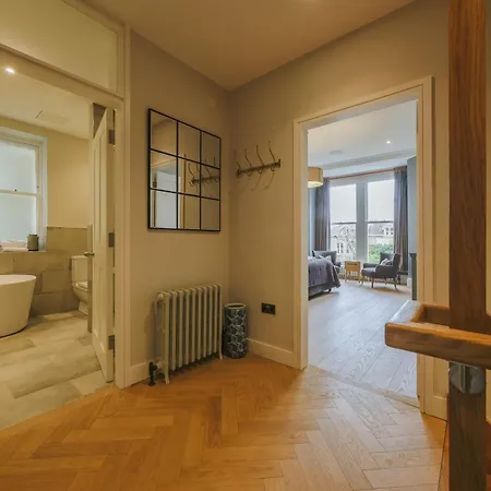 Lägenhet Luxury 3-bed - Spacious, Stylish Bristol