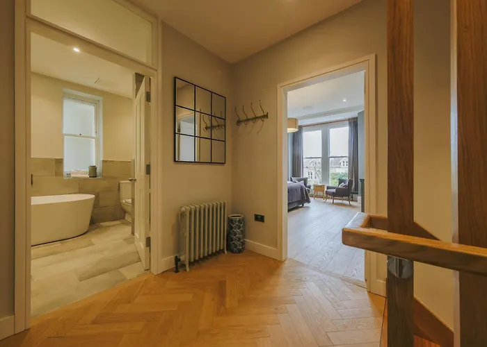 Apartment Luxury 3-bed - Spacious, Stylish Bristol