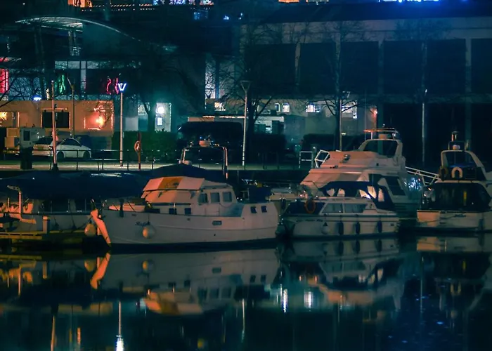 Luxury 3-bed - Spacious, Stylish Daire